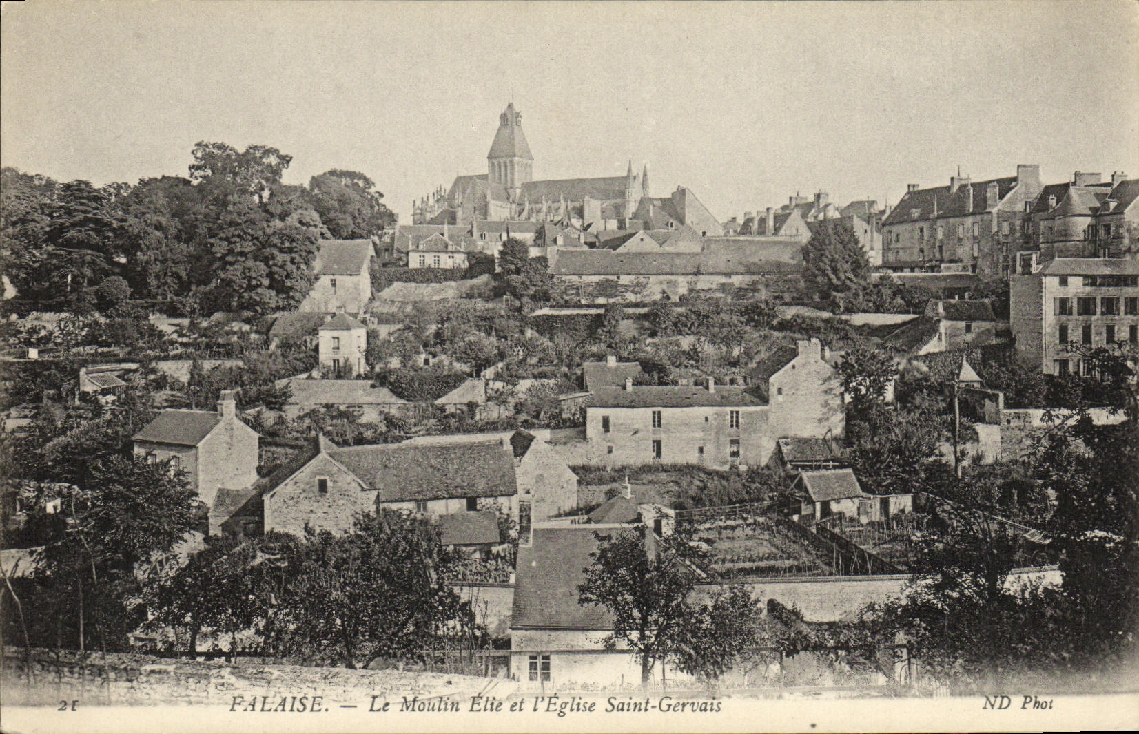 CPA Falaise Le Moutin Elie et l Eglise Saint Gervais