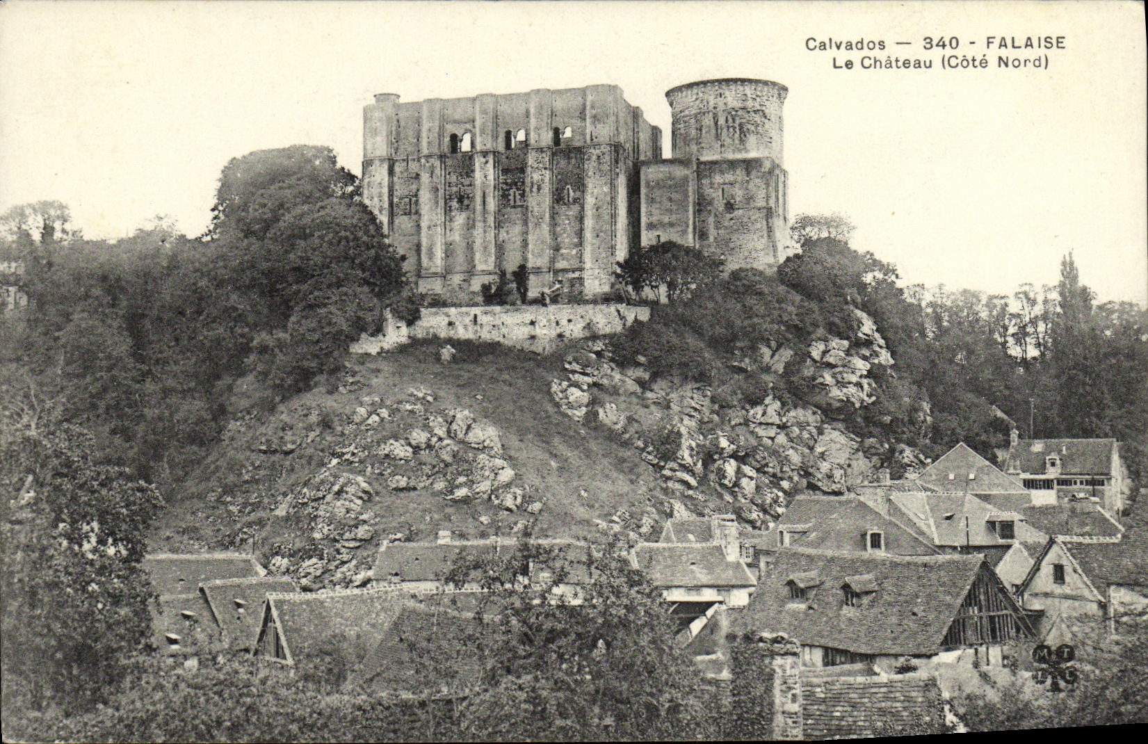 CPA Falaise Le Chateau Cote Nord