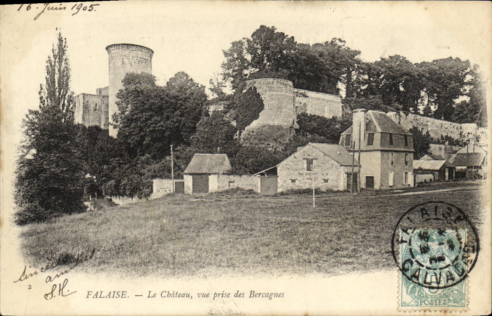 CPA Falaise Le Chateau vue prise des Bercagnes