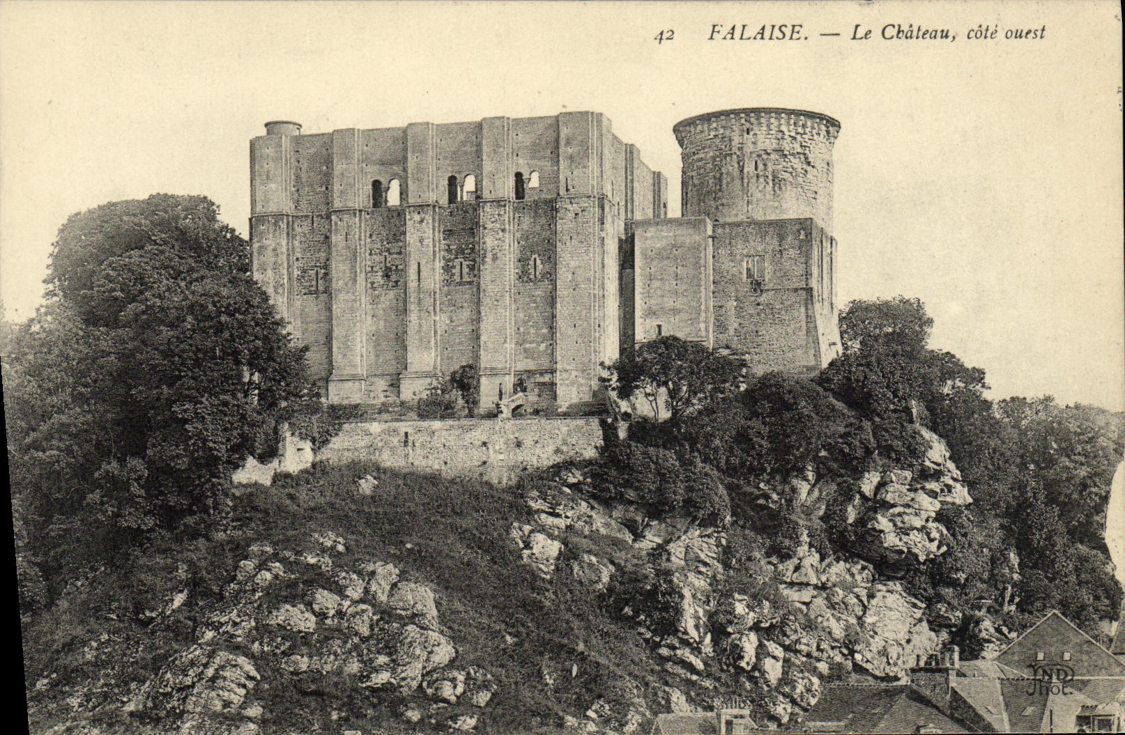 CPA Falaise Le Chateau cote ouest
