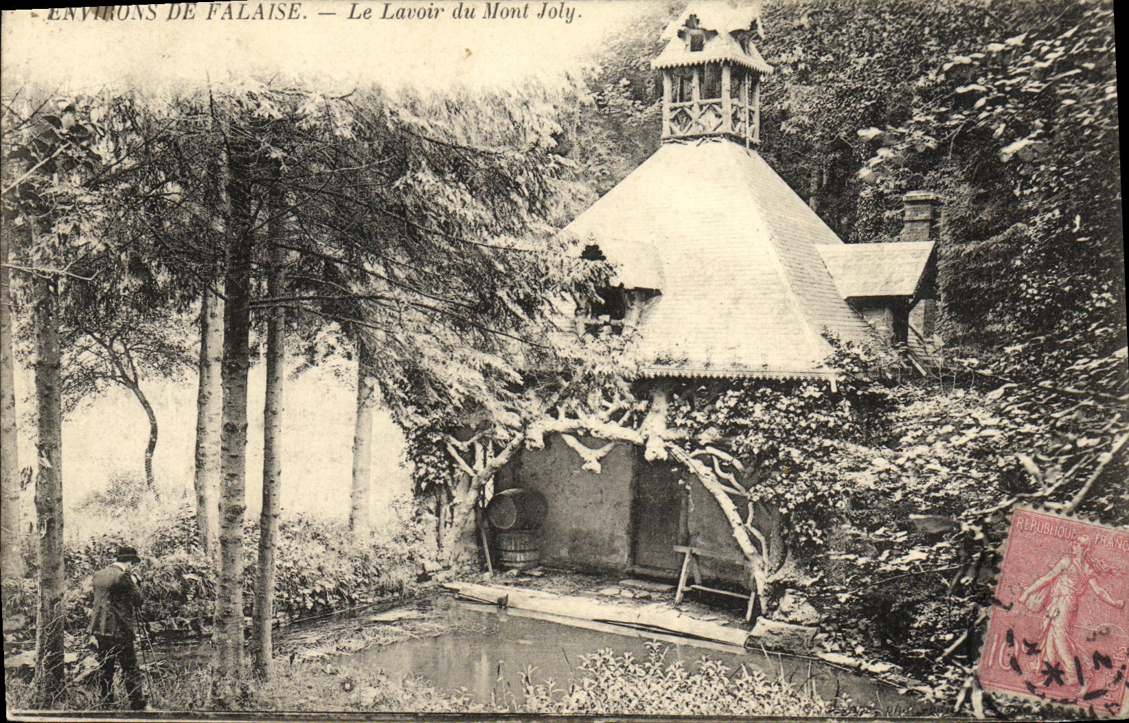 VINTAGE POSTCARD Cliff Surroundings the Laundrette of the Jolly Mount