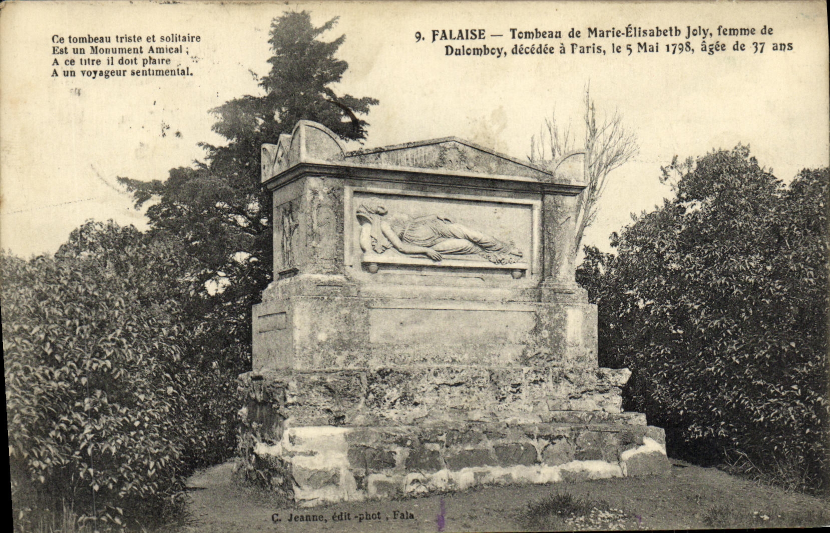 CPA Falaise Tombeau de Marie Elisabeth Joly femme de Dulomboy