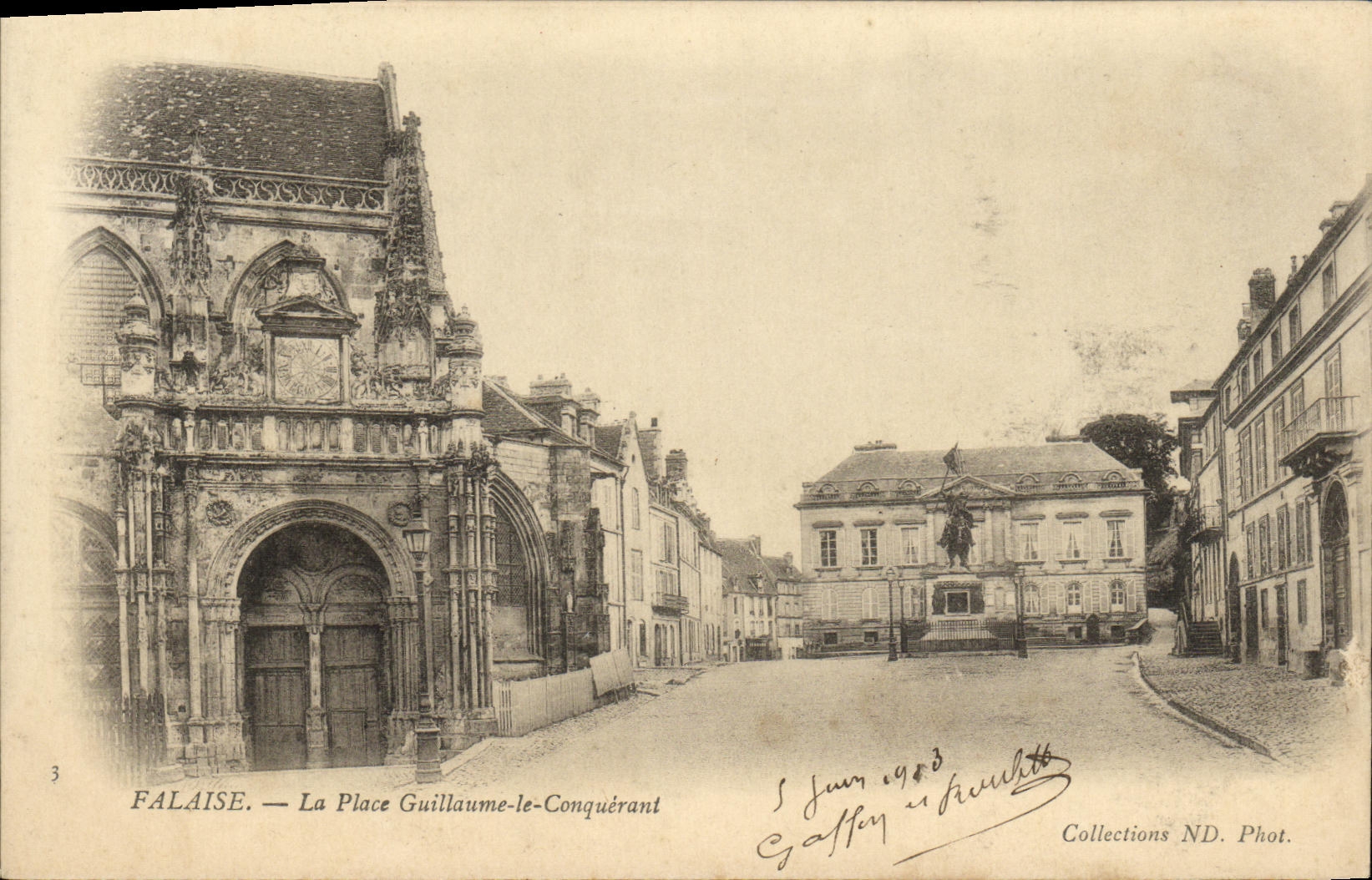 CPA Falaise La Place Guillaume le Conquerant