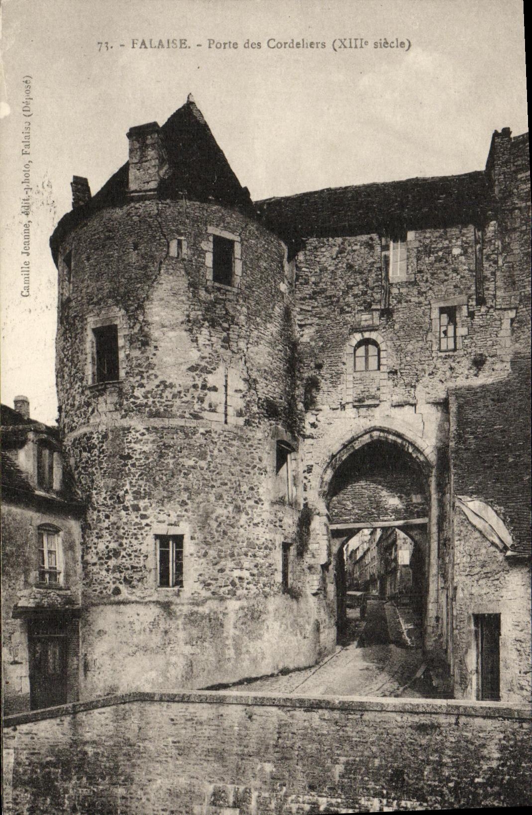 CPA Falaise Porte des Cordeliers