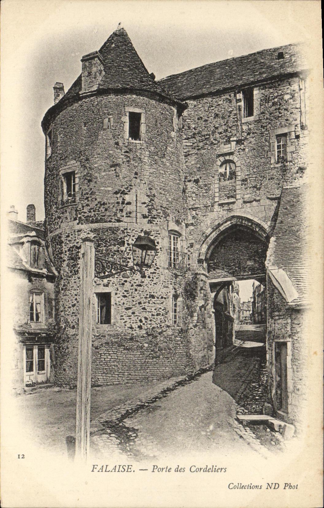 CPA Falaise Porte des Cordeliers 