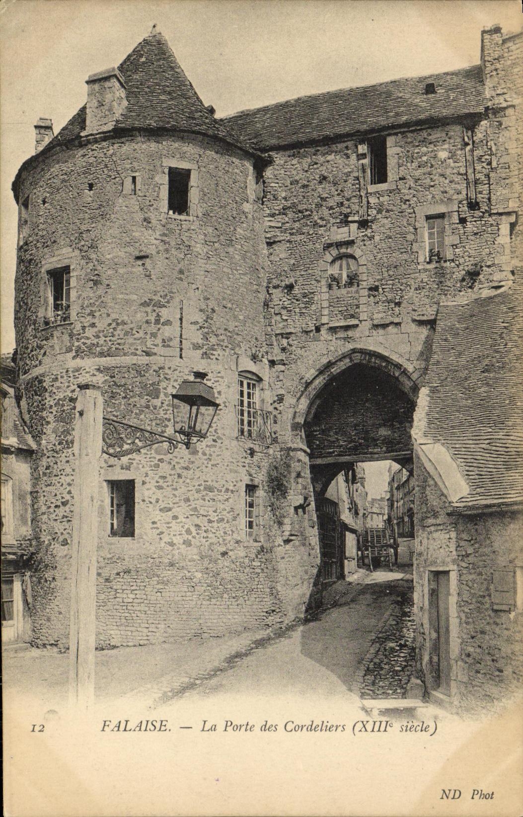 CPA Falaise La Porte des Cordeliers