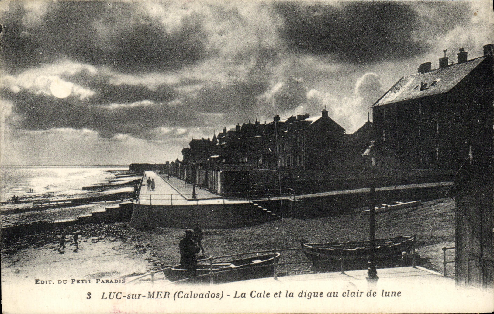 CPA Luc Sur Mer La Cale et la Digue au Clair de Iune