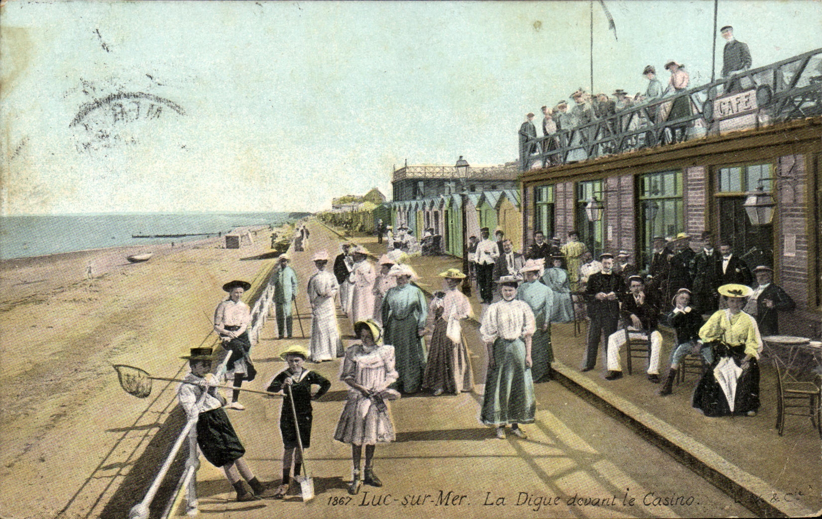 CPA Luc Sur Mer La digue devant le casino