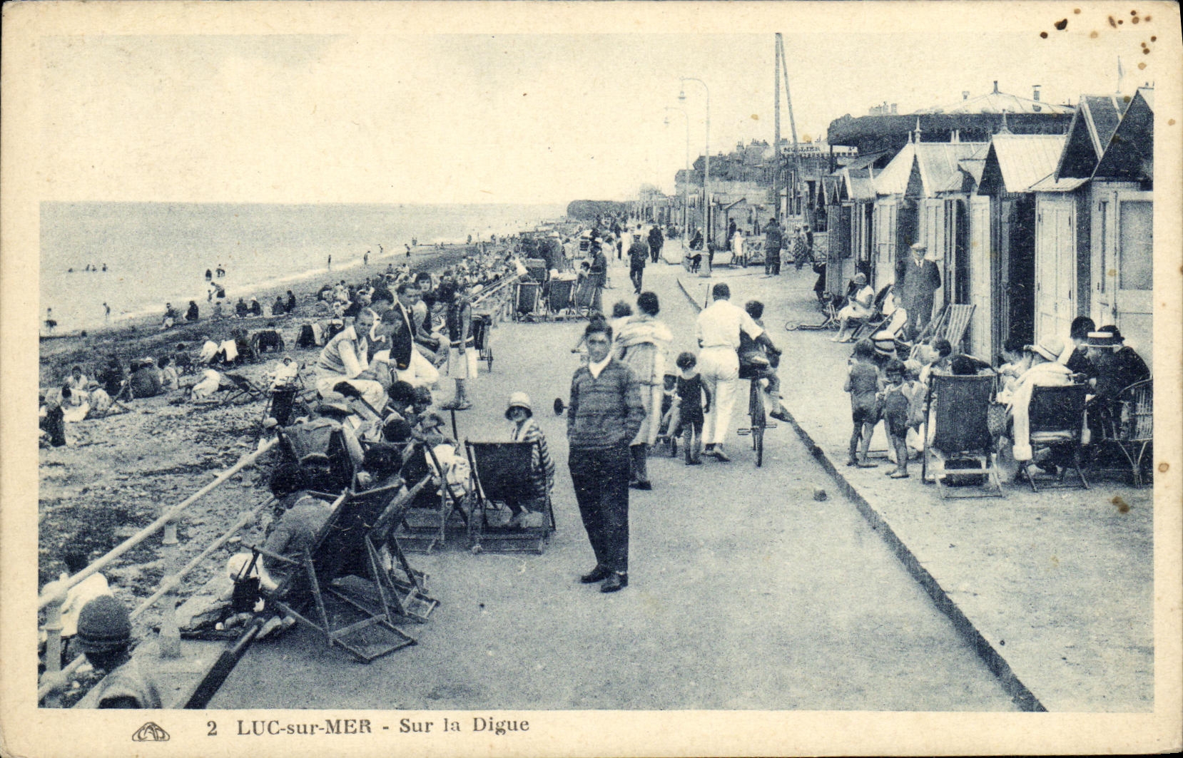 CPA Luc Sur Mer Sur la Digue
