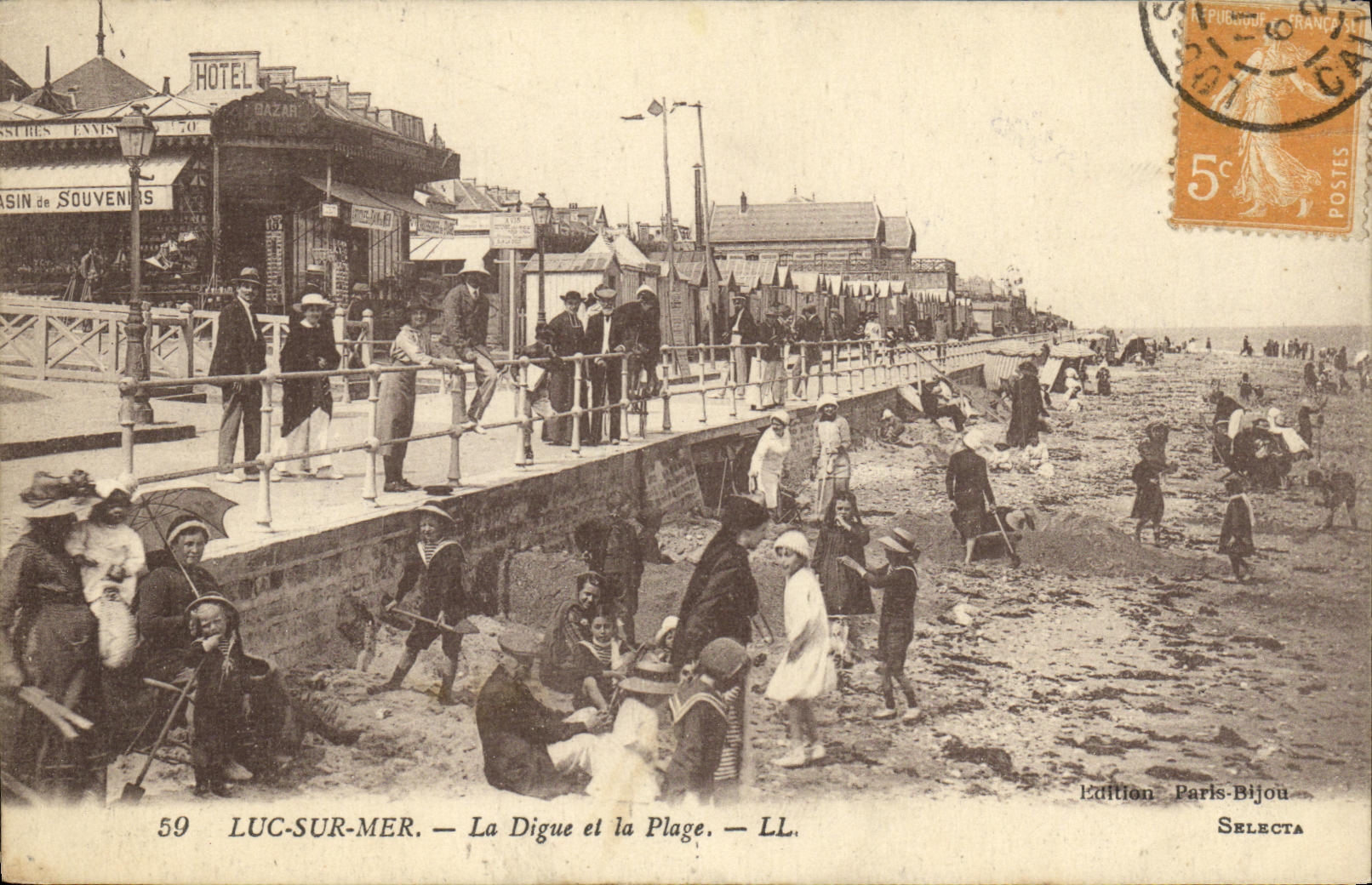 POSTAL Lucas de la VENDIMIA en el mar la presa y los ninos de la playa