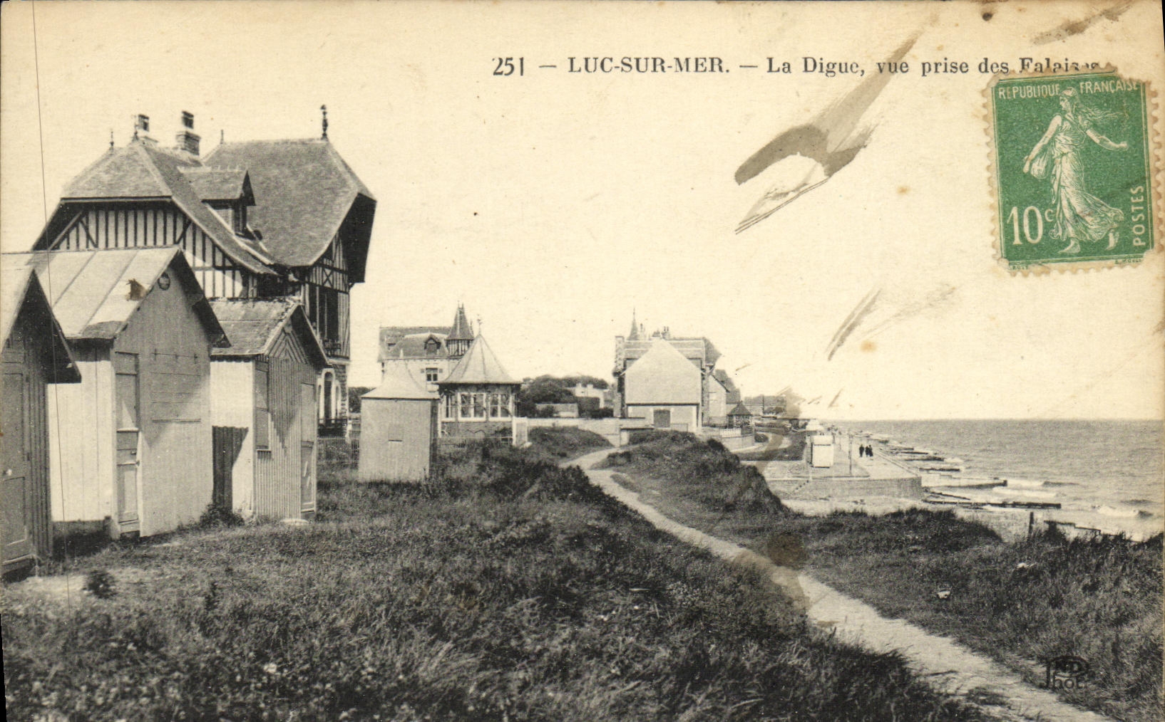 POSTAL Lucas de la VENDIMIA en el mar en la presa vista de acantilados