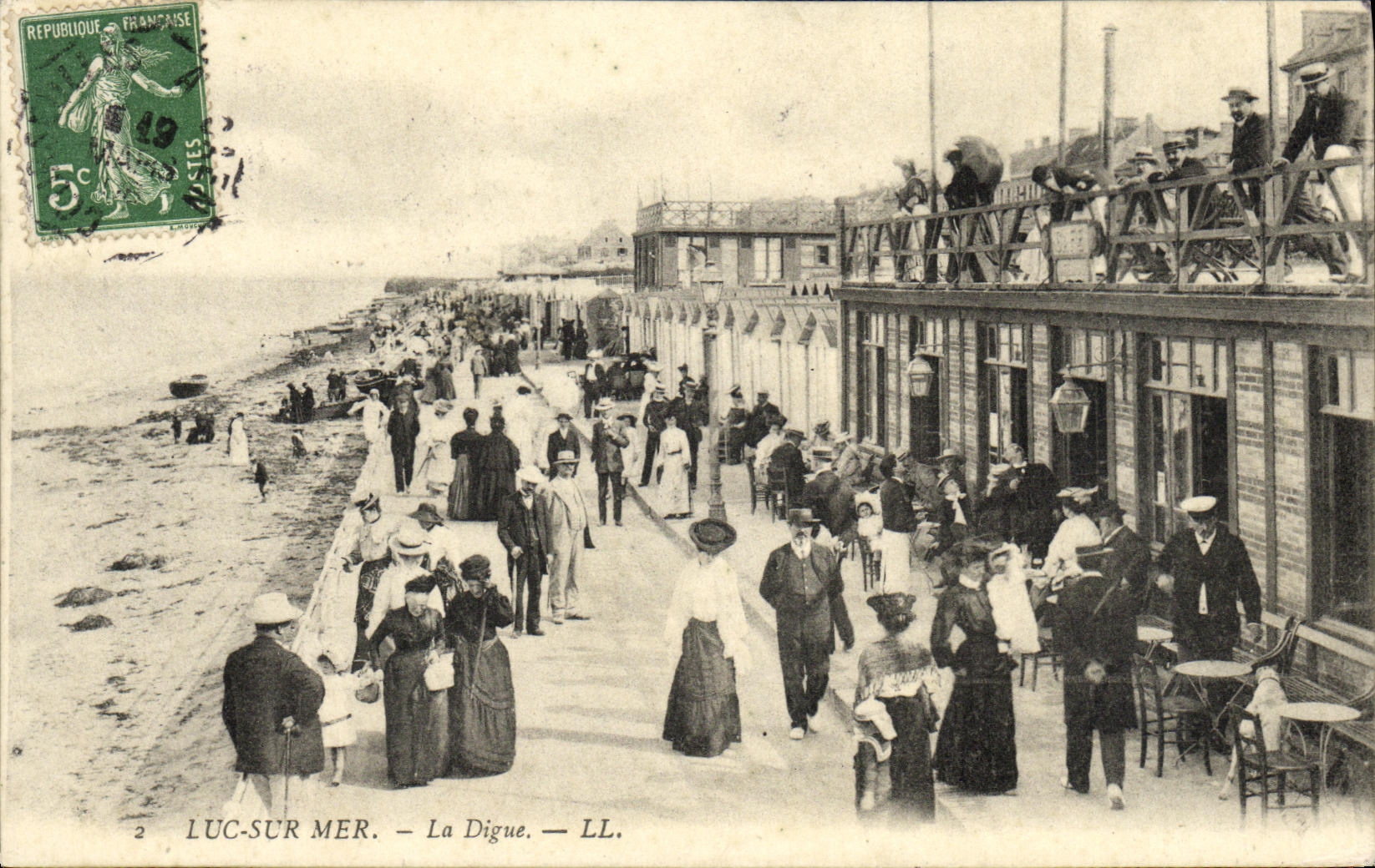 CPA Luc Sur Mer Sur la Digue 