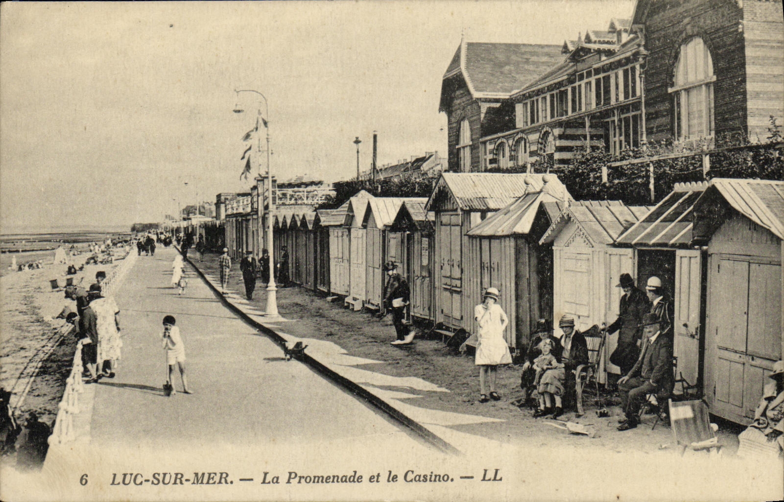 POSTAL Lucas de la VENDIMIA en el mar en la caminata y el casino