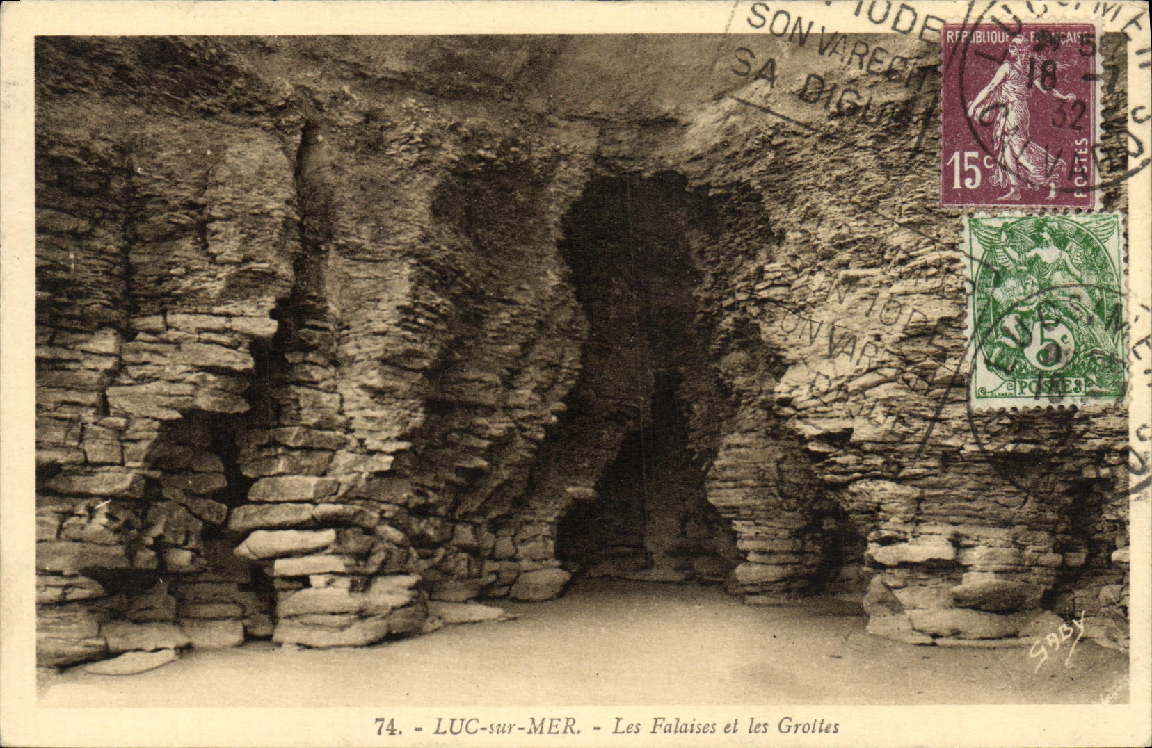 POSTAL Lucas de la VENDIMIA en los acantilados y las cuevas del mar