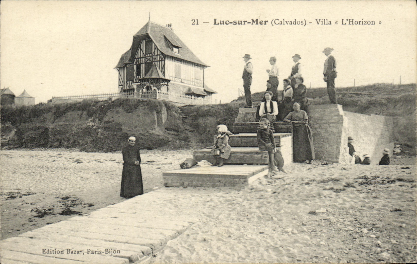 POSTAL Lucas de la VENDIMIA en el chalet L horizonte del mar