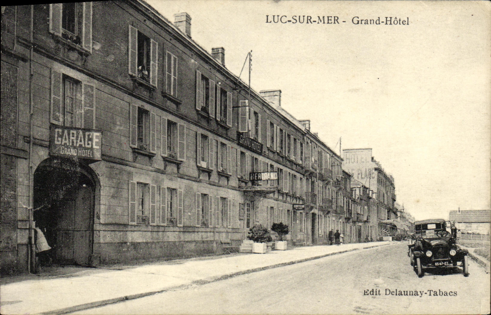 POSTAL Lucas de la VENDIMIA en hotel grande del automovil del mar