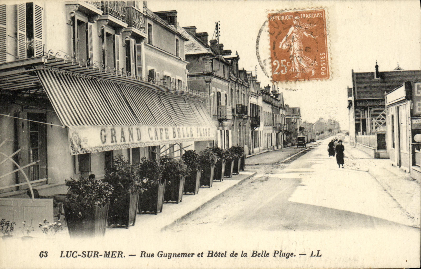 POSTAL Lucas de la VENDIMIA en la calle Guynemer del mar y el hotel de la playa hermosa