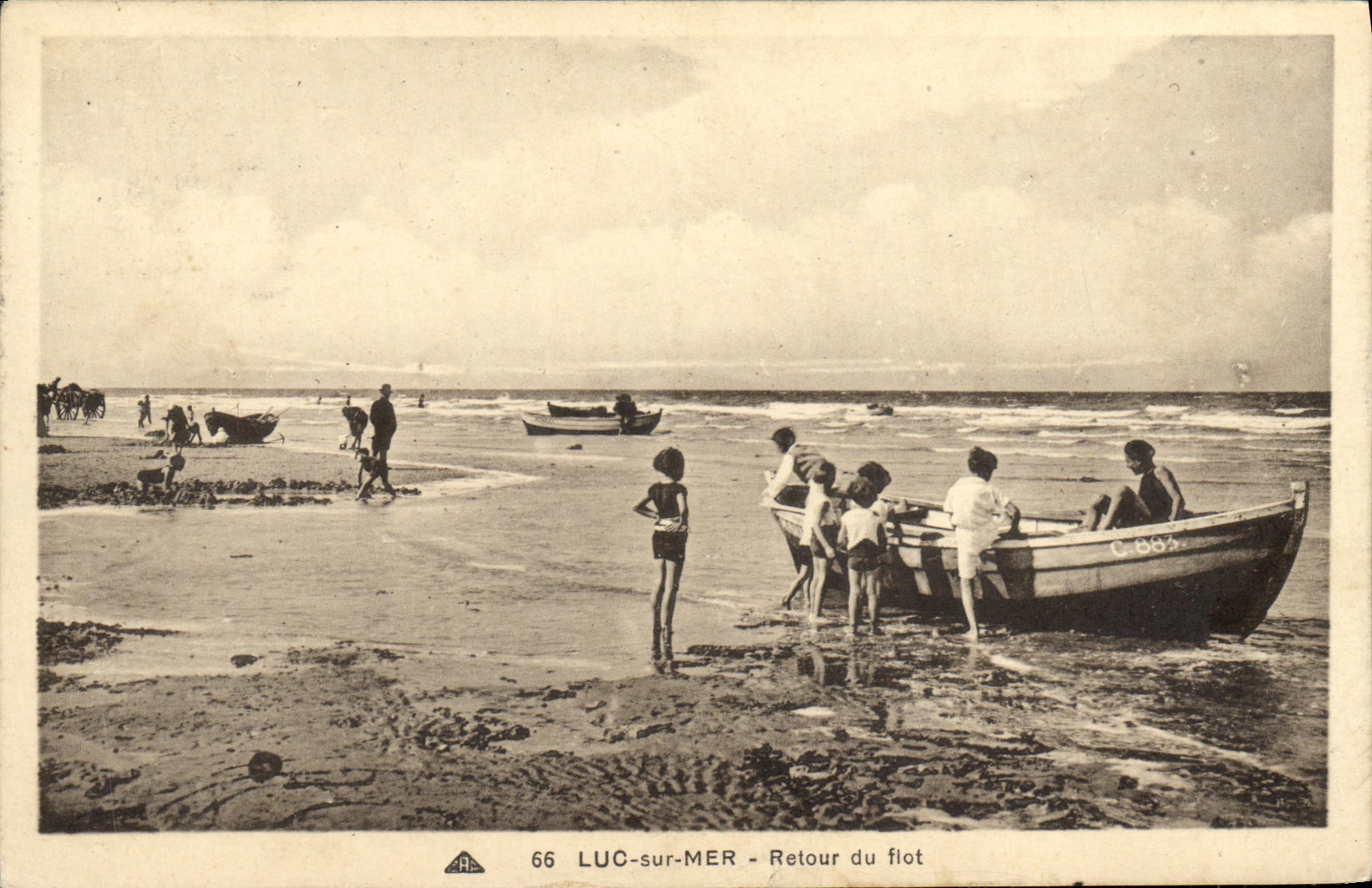 CPA Luc Sur Mer Retour du Flot Enfants