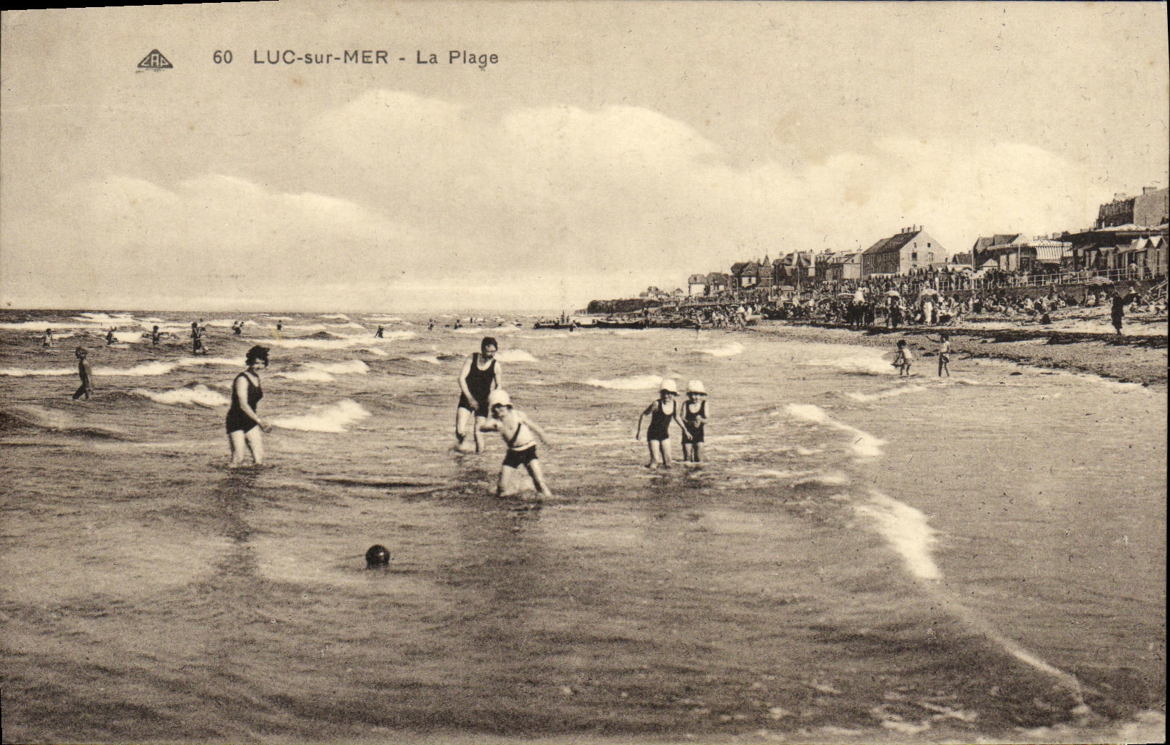 CPA Luc Sur Mer La Plage 