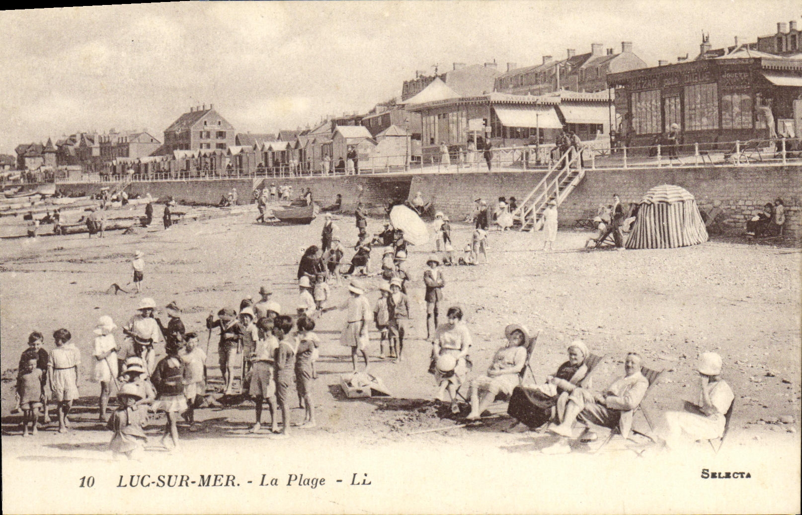 CPA Luc Sur Mer La Plage enfants