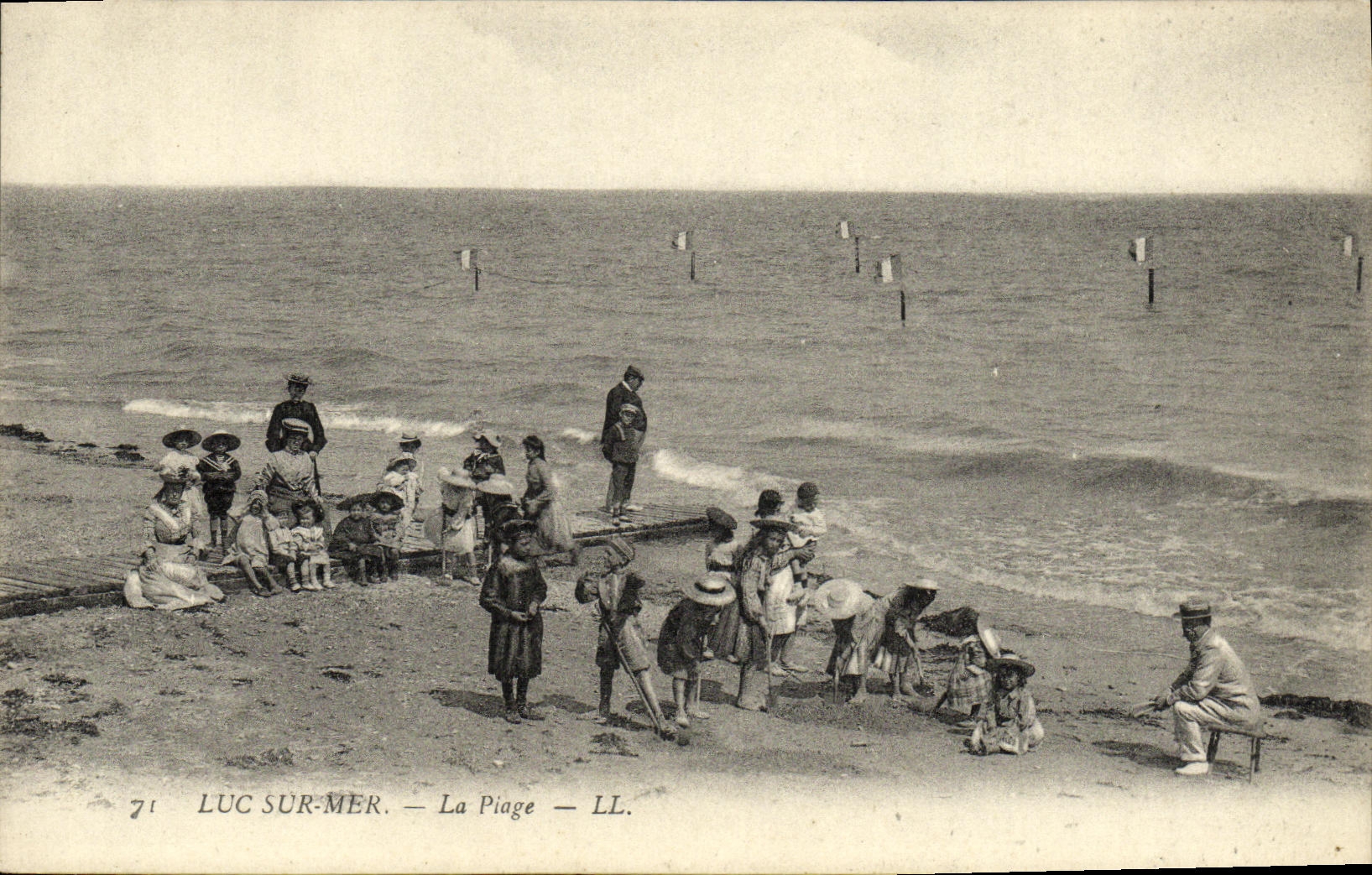 CPA Luc Sur Mer Sur la Plage