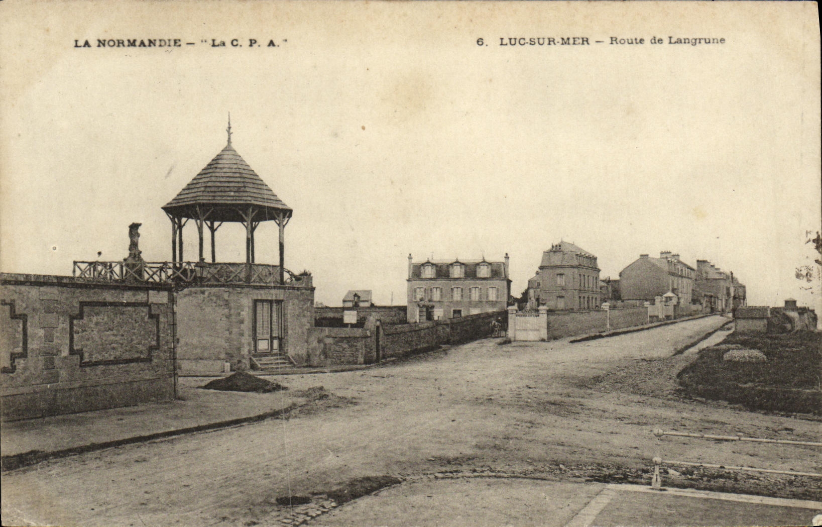 POSTAL Lucas de la VENDIMIA en el camino del mar de Langrune