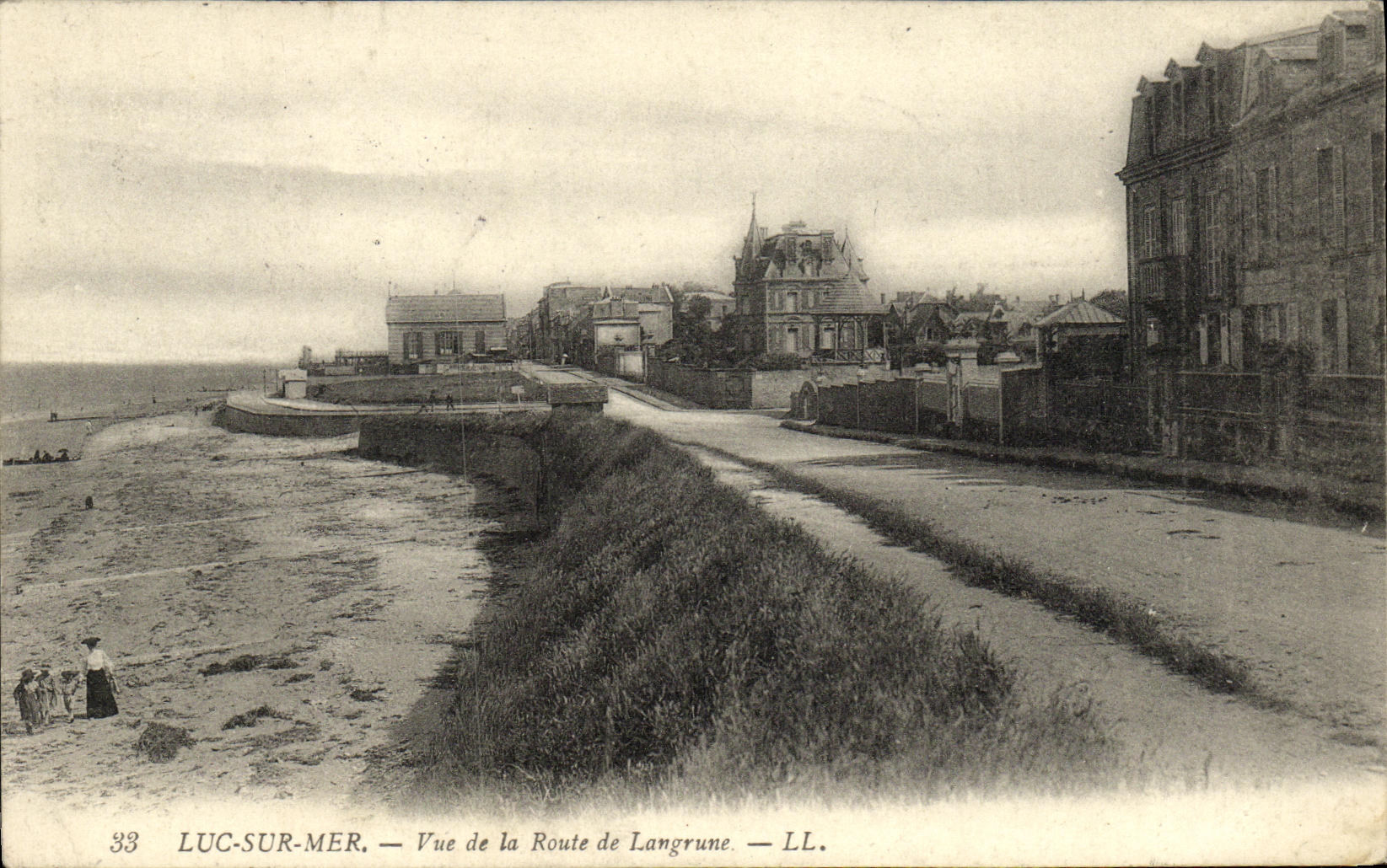 CPA Luc Sur Mer Vue de la Route de Langrune