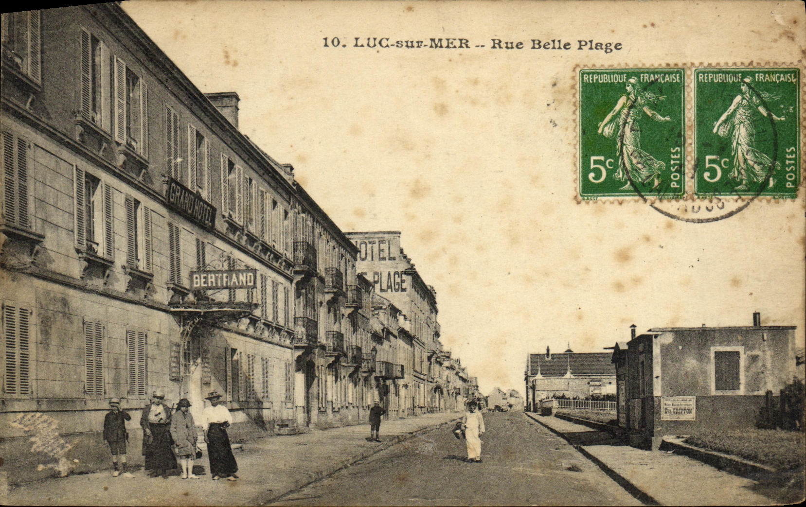 CPA Luc Sur Mer Rue Belle Plage