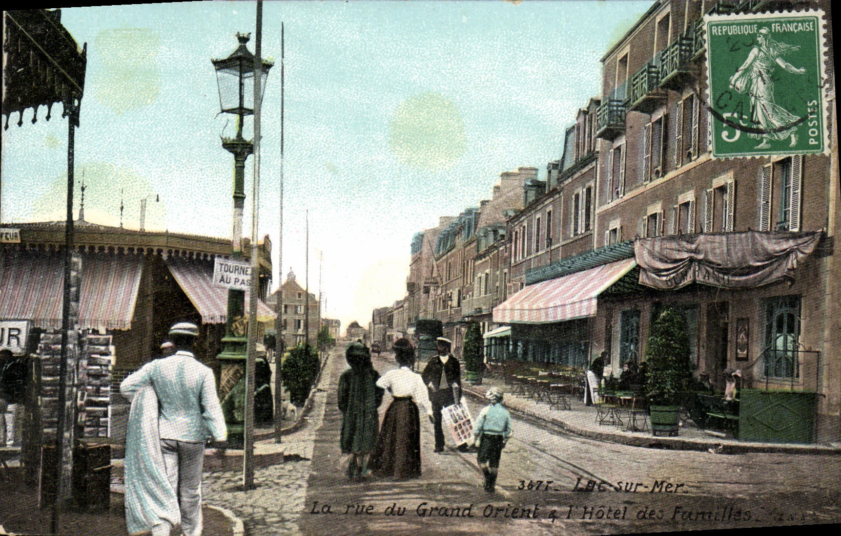 POSTAL Lucas de la VENDIMIA en la calle del mar del grandes este y hotel de las familias