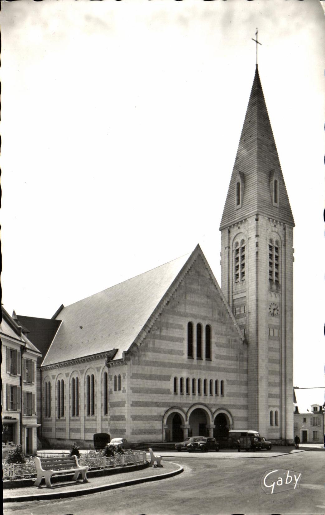 MODERN CARD Aunay on Odon L church