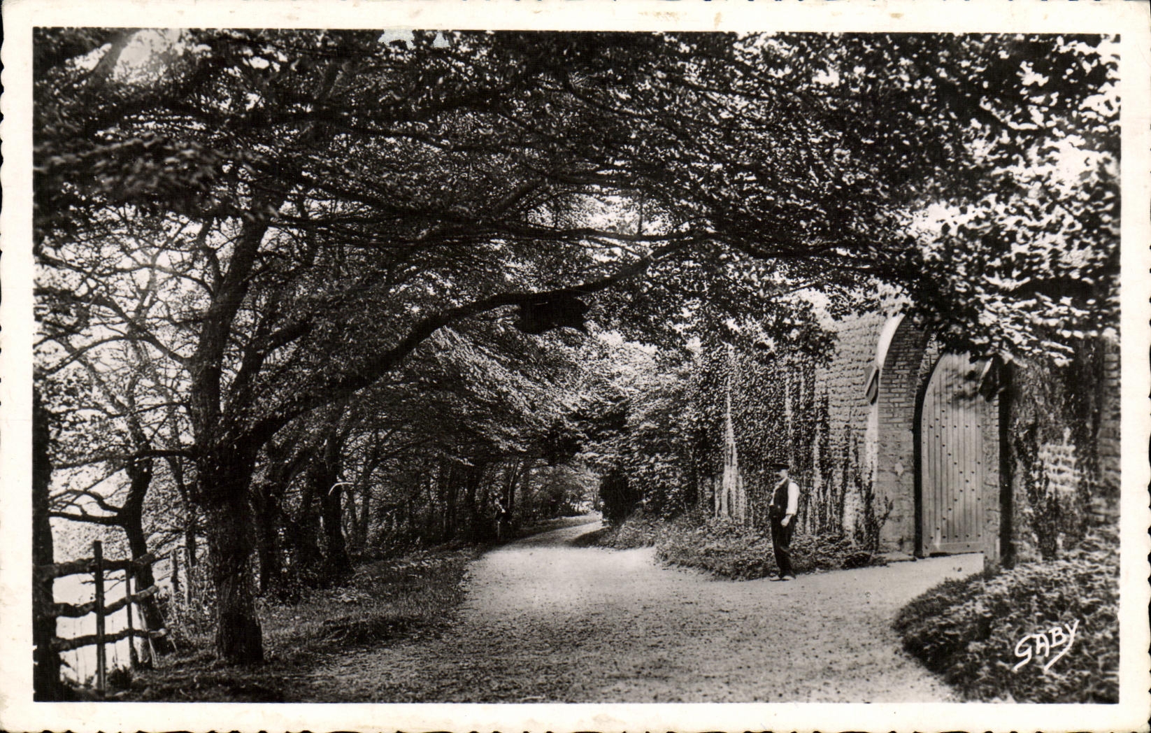 MODERN CARD Villers on Sea Way of the Manor D Auberville