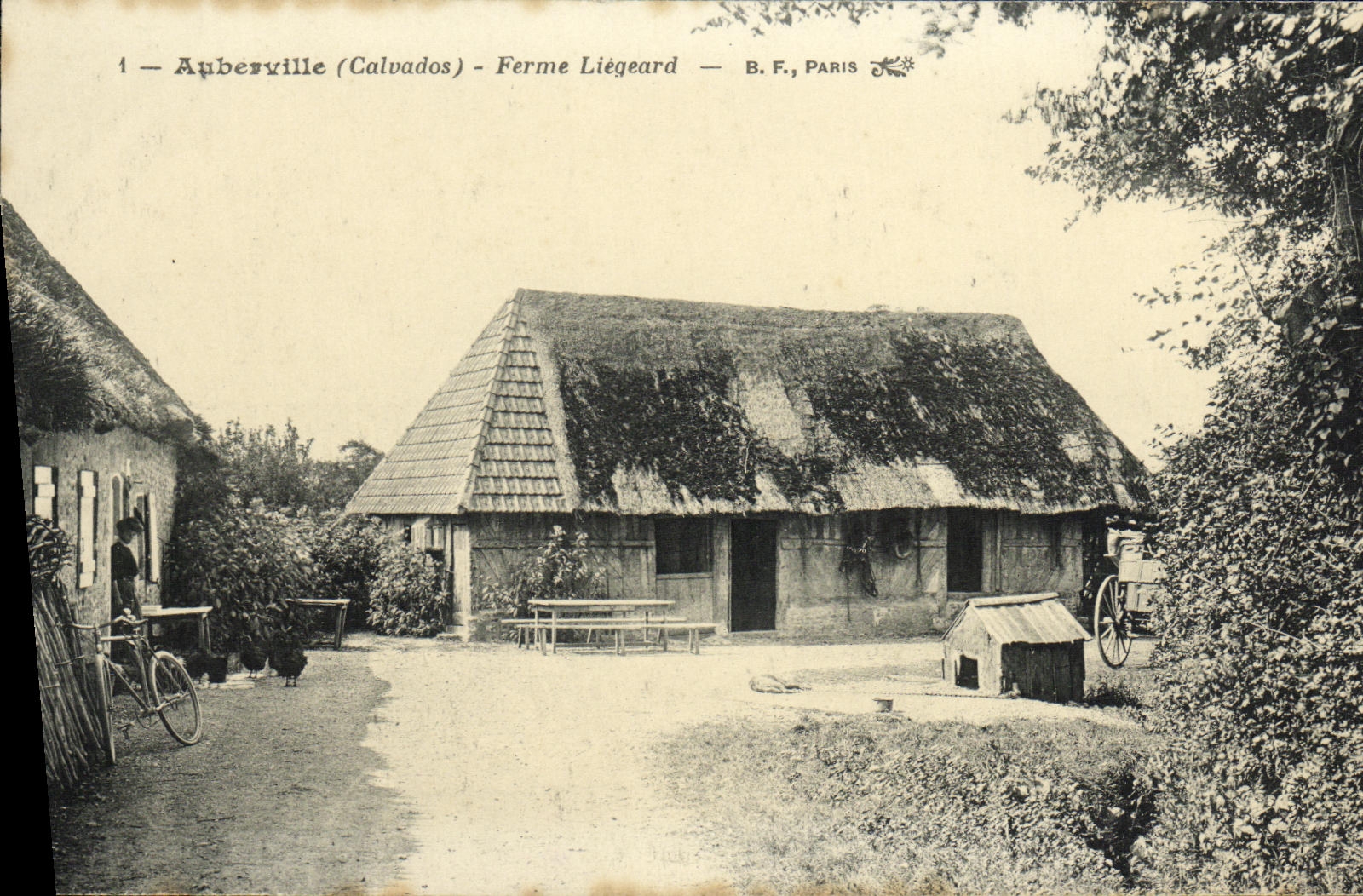 VINTAGE POSTCARD Auberville Closes Liegeard