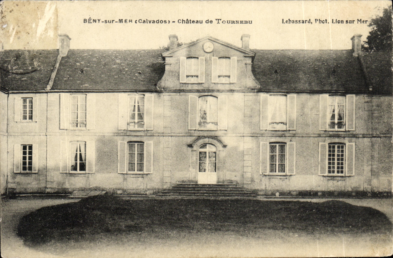 VINTAGE POSTCARD Beny On Sea Castle De Tournebu