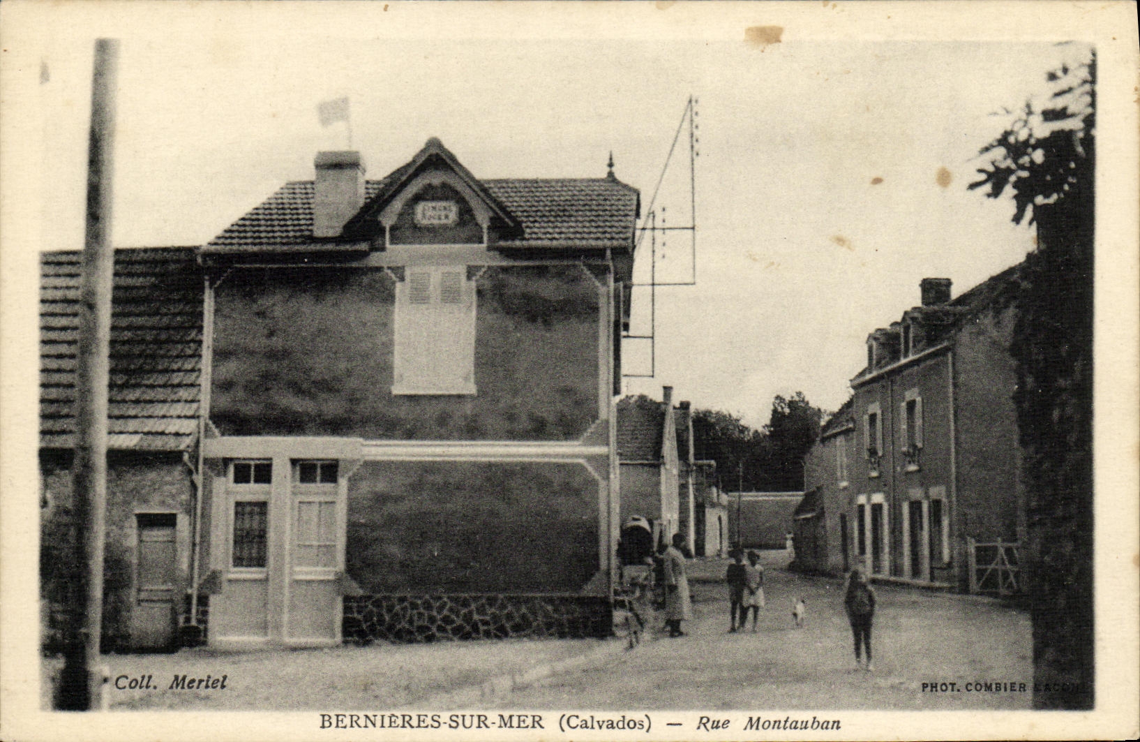 VINTAGE POSTCARD Bernieres On Sea street Montauban