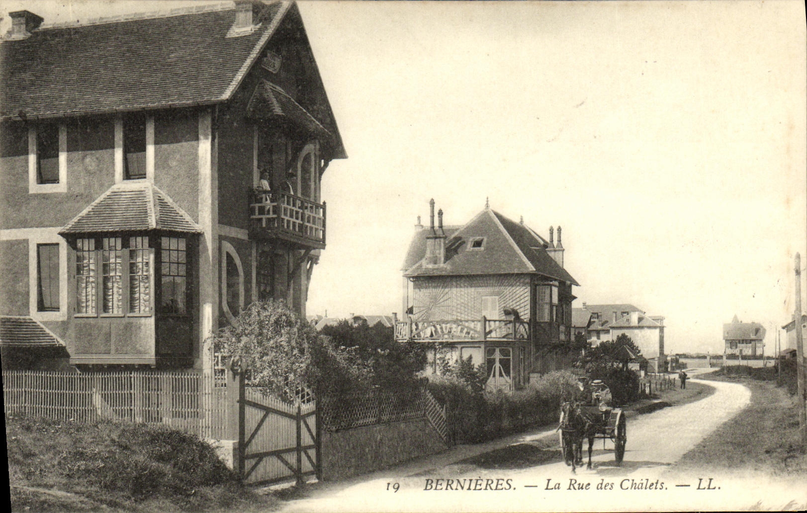 CPA Bernieres Le Rue des Chalets