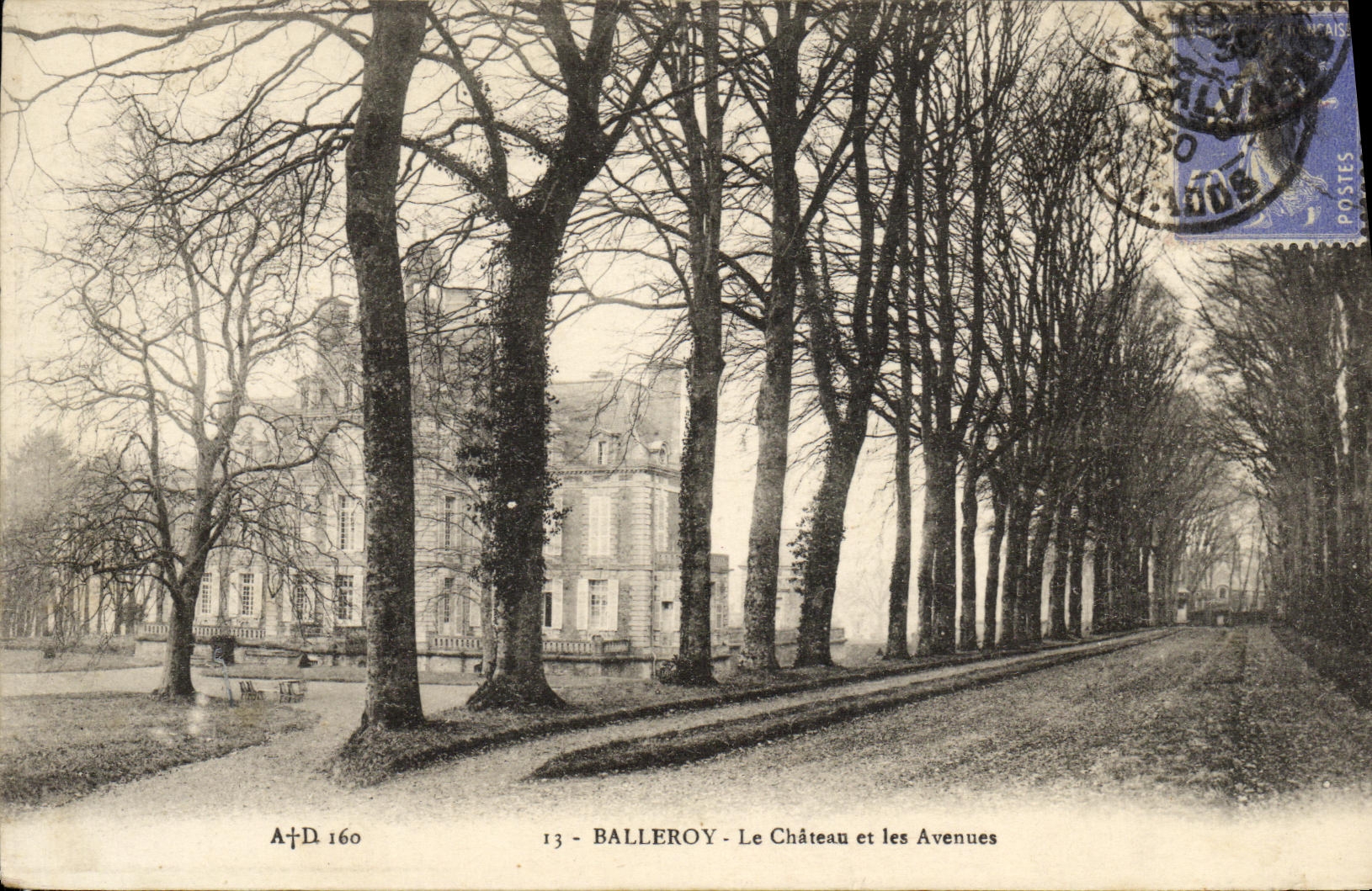 CPA Balleroy Le Chateau et les Avenues