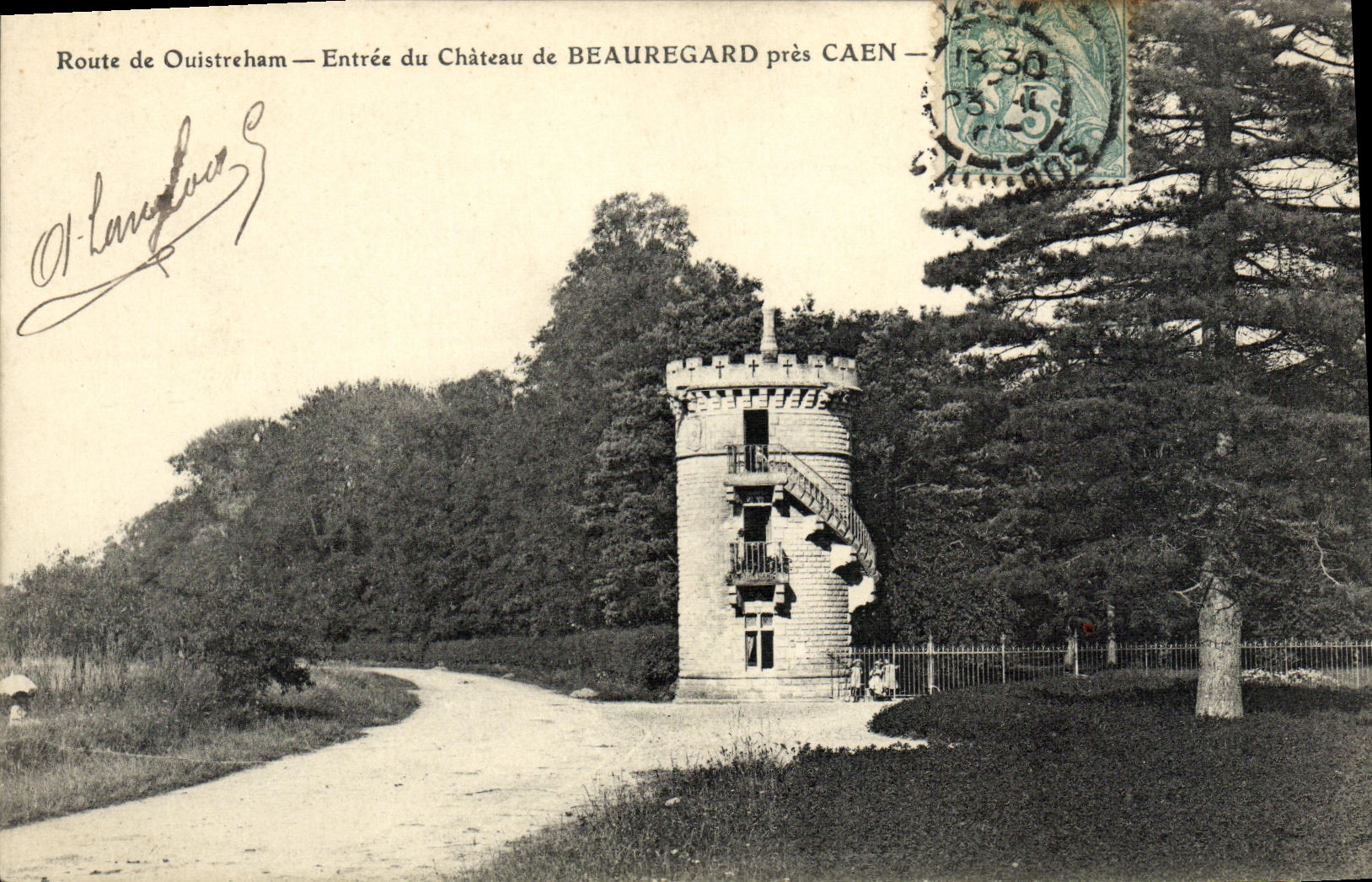 VINTAGE POSTCARD Road of Ouistreham Entered of the Castle of Beauregard close Caen