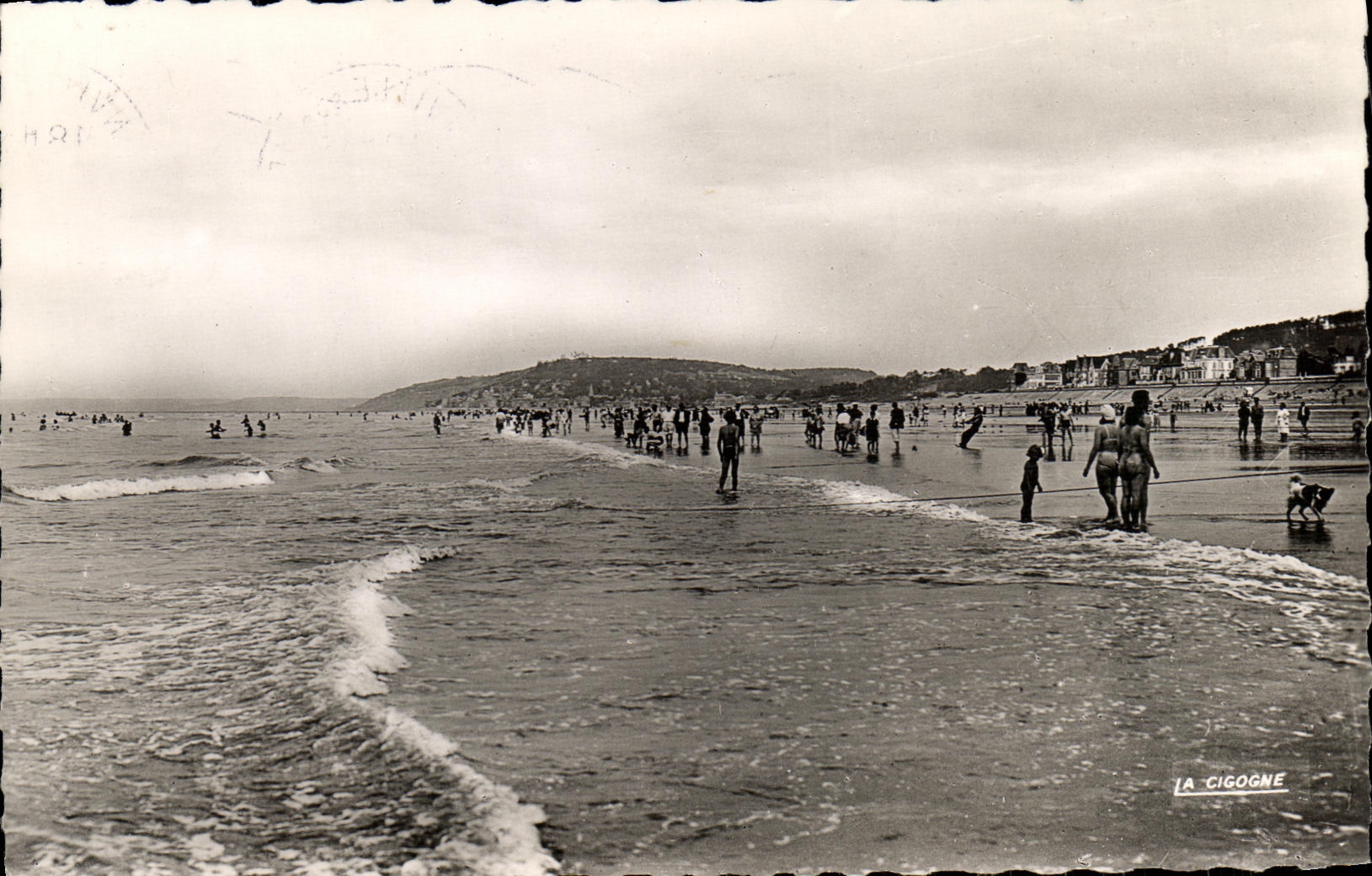 CPM Blonville sur Mer La Plage