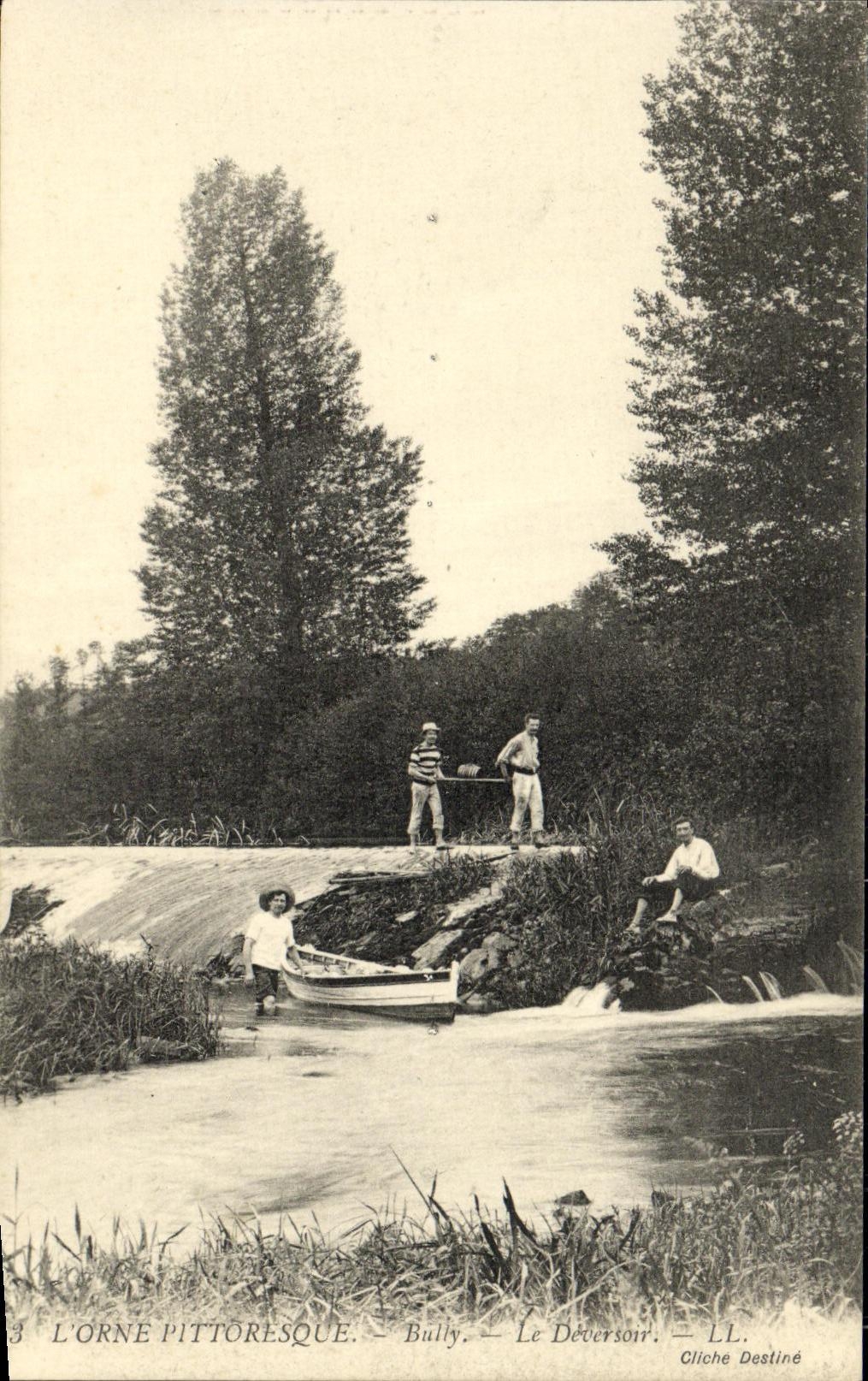 CPA L Orne Pittoresque Bully Le deversoir