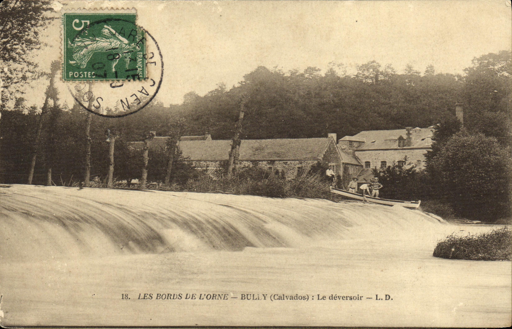 CPA Les Bords de L Orne Bully Le deversoir 