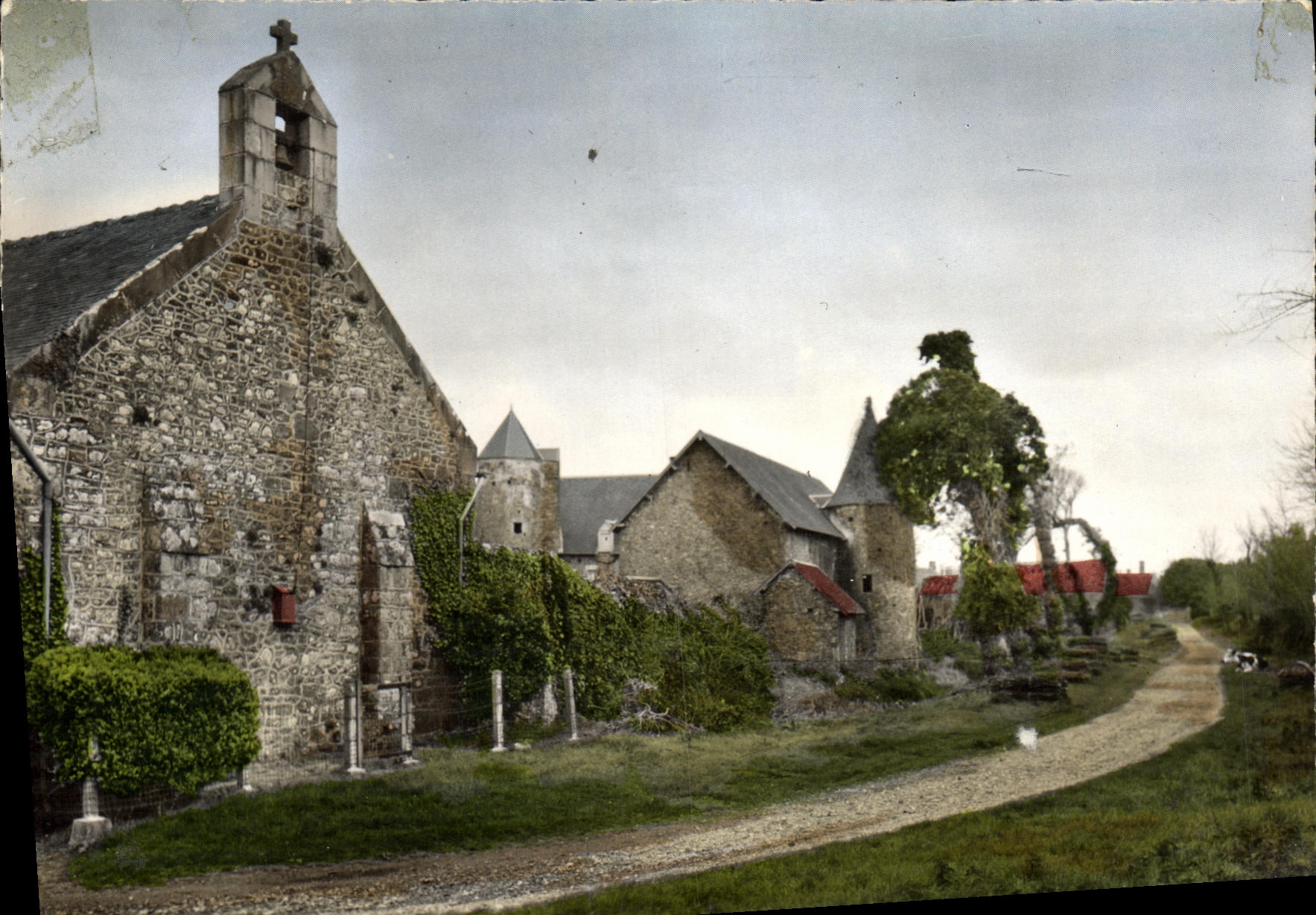 CPM La Chapelle Yvon 