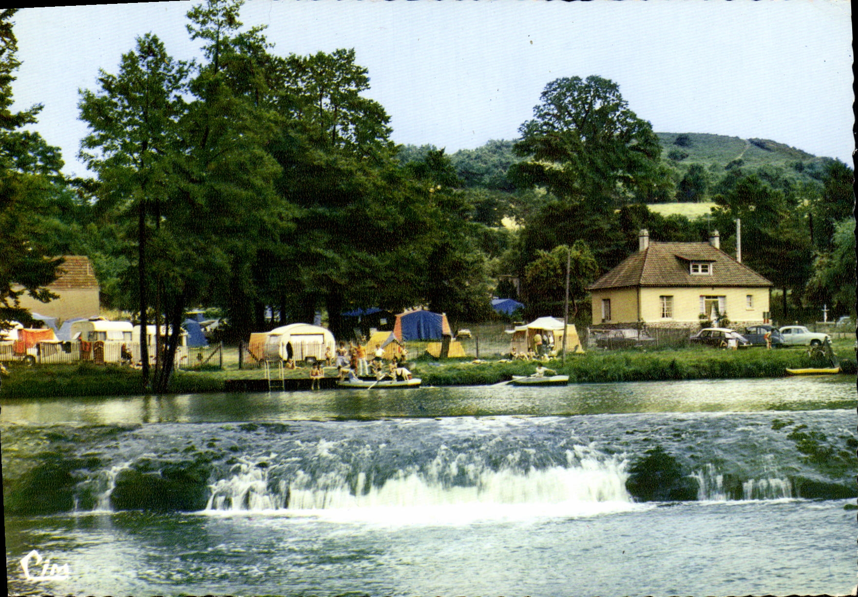 MODERN CARD the Stopping and the Camp site have Clecy