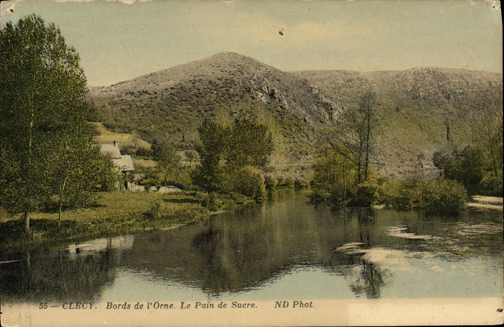 CPA Clecy Bords de l Orne Le Pain de Sucre