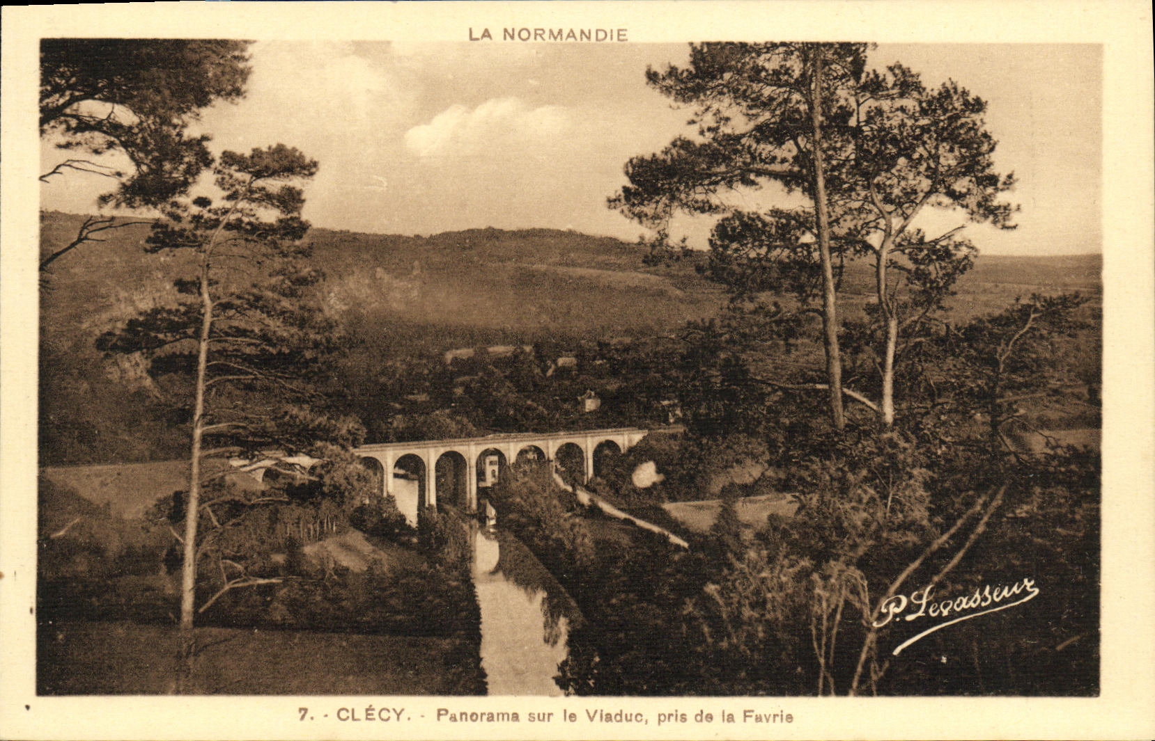 VINTAGE POSTCARD Clecy Panorama on the Viaduct taken of Favrie