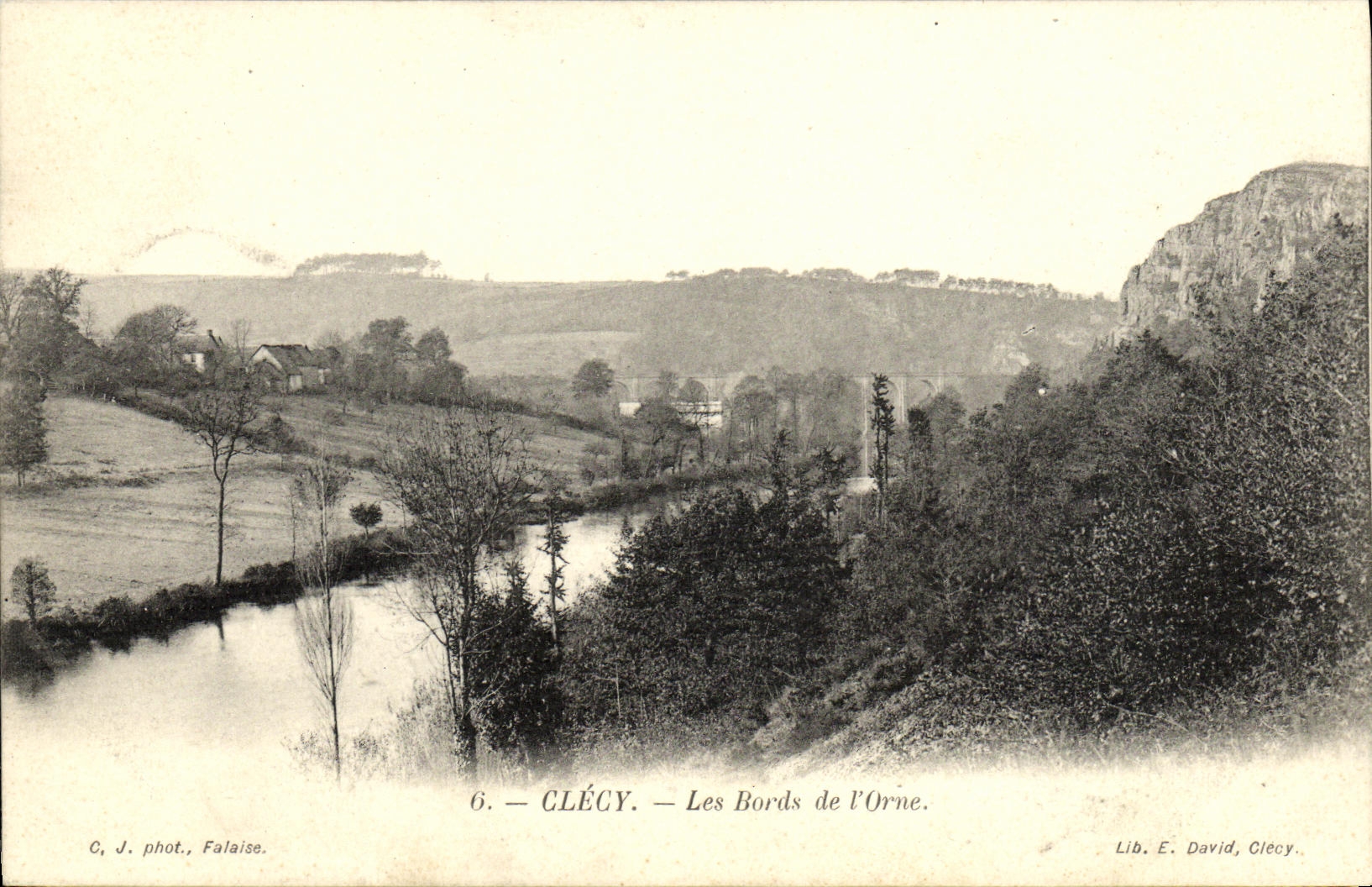 CPA Clecy Les Bords de l Orne