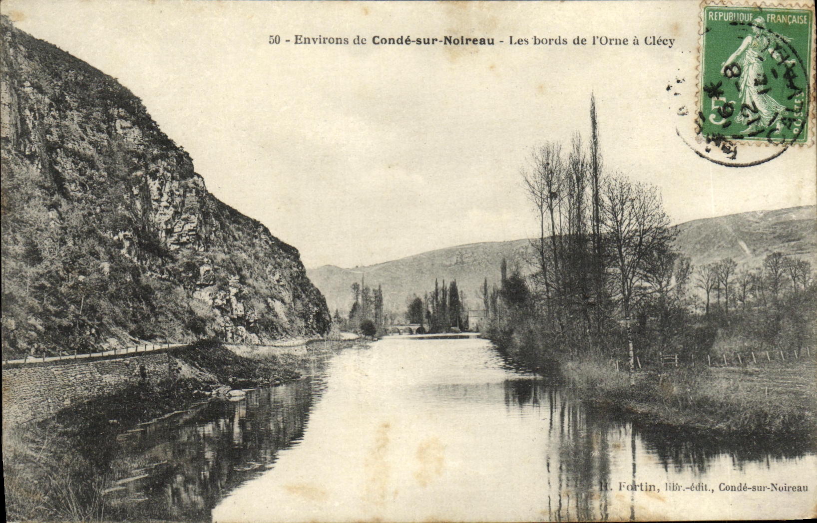 CPA Clecy Environs de Conde Sur Noireau Les bords de l Orne 