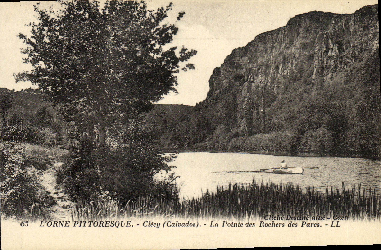 CPA Clecy La pointe des rochers des parcs
