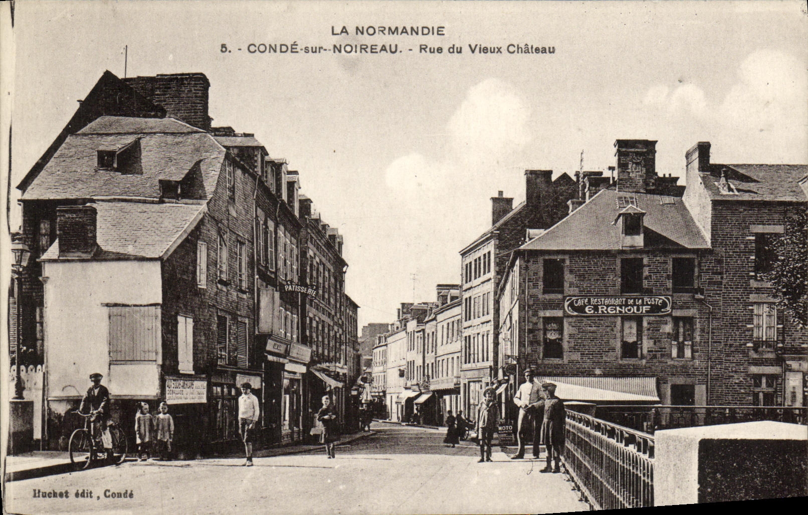CPA Conde Sur Noireau Rue du Vieux Chateau Renouf 