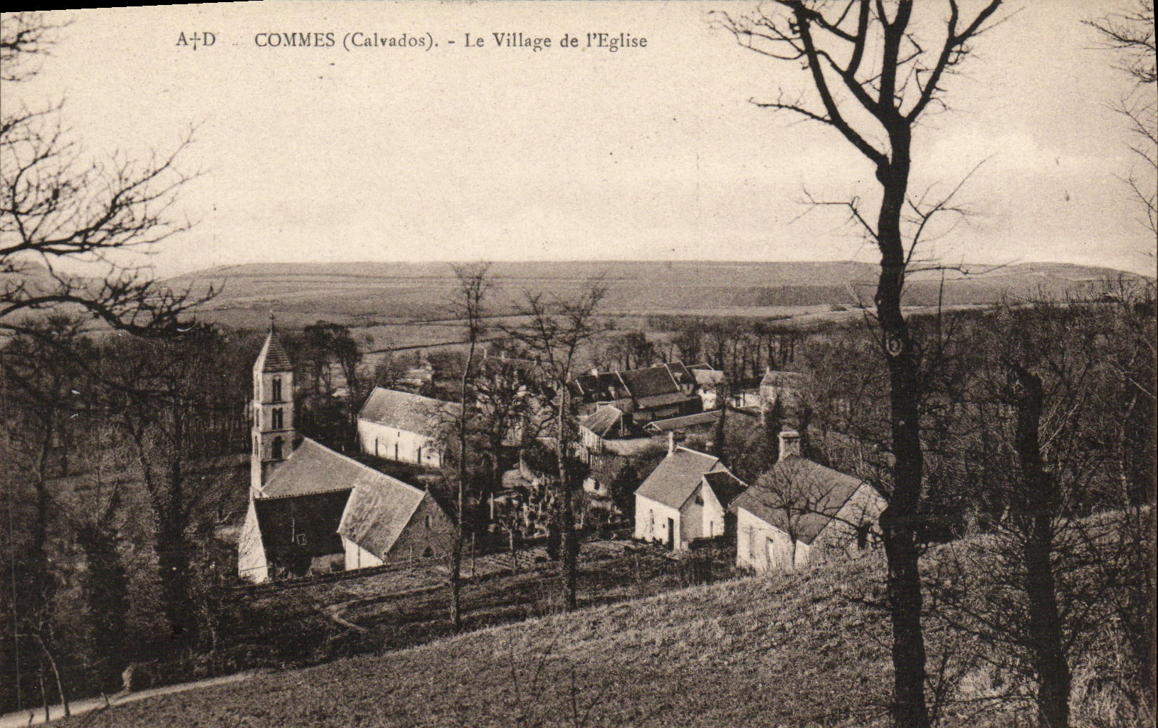 VINTAGE POSTCARD Commes the Village of L Church
