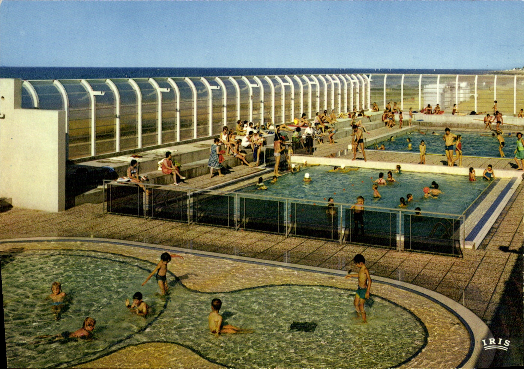 MODERN CARD Courseulles on Sea the public swimming pool